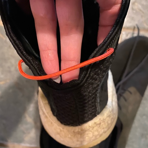 Sneakers Bundle - Picture 15 of 16